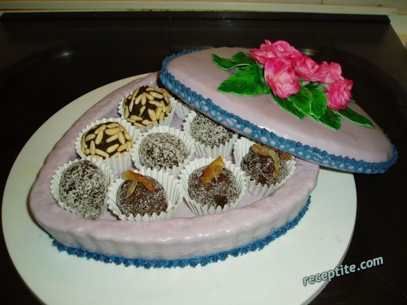 Снимки към Торти и украси