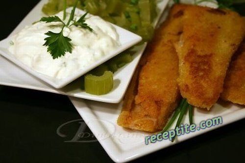 Снимки към Панирана треска с лимон и целина