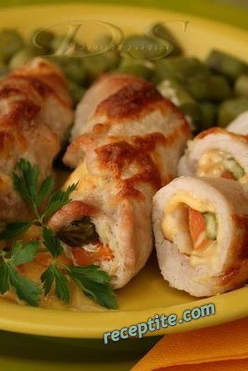 Снимки към Свински руладини с аспержи