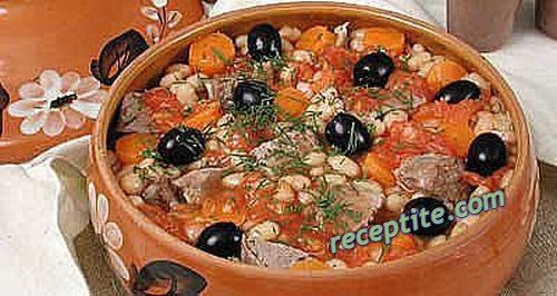 Снимки към Агнешко с фасул и маслини в гърне