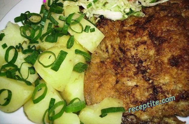 Снимки към Месо в яйчена марината