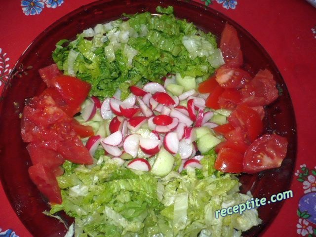 Снимки към Бърза зеленчукова салата