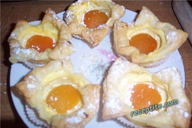 Снимки към Бутер сладки с кайсии
