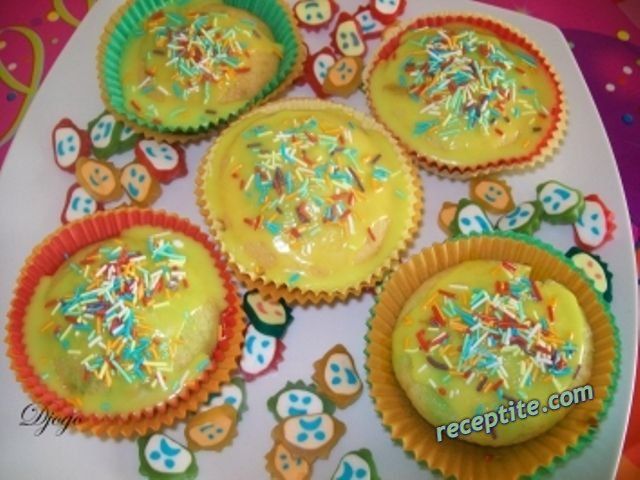 Снимки към Сладкиш Детска радост