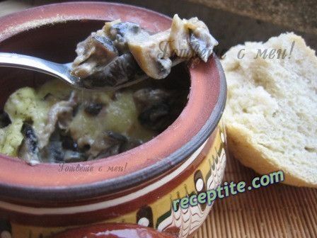 Снимки към Гювече с патладжани и гъби