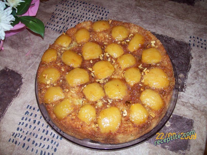 Снимки към Ябълков сладкиш с карамел