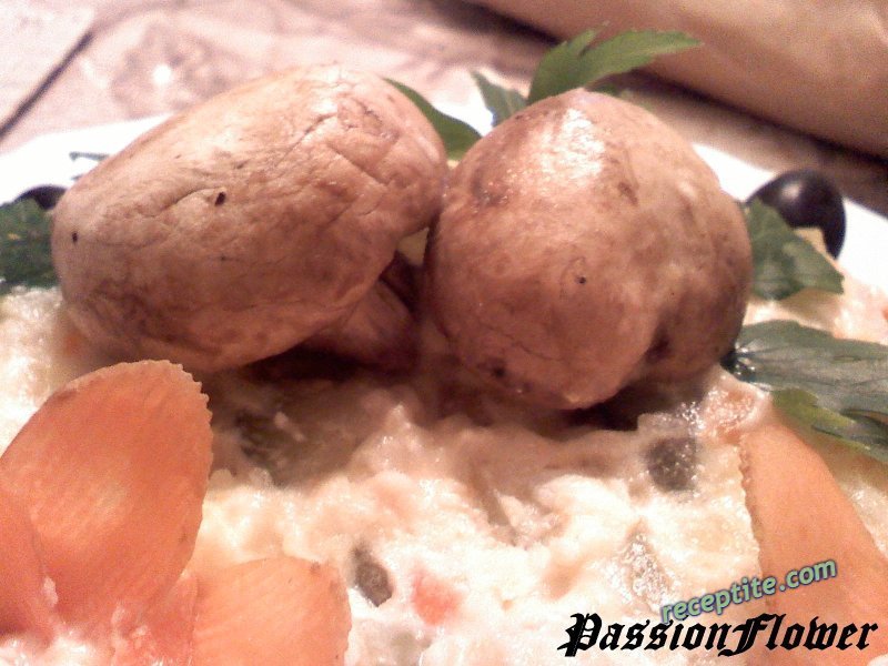 Снимки към Пъстра картофена салата с катък и майонеза