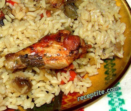Снимки към Пилешки крилца с ориз