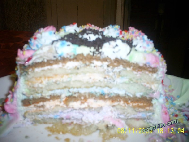 Снимки към Шарена торта