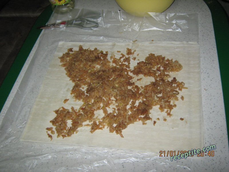 Снимки към Баница с ябълки