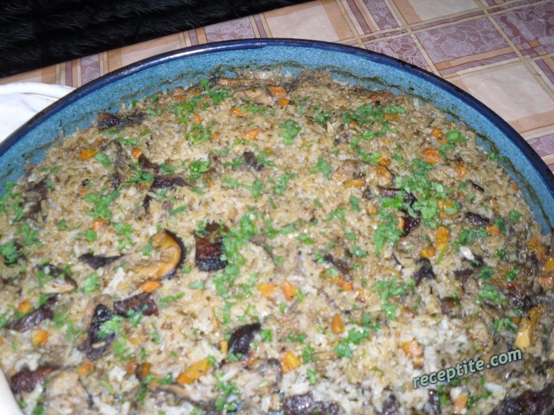 Снимки към Сърнели с ориз на фурна