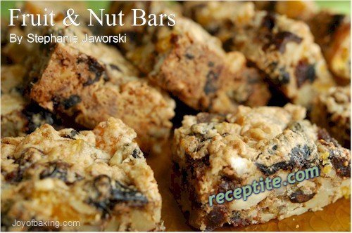 Снимки към Здавословен микс (Fruit and Nut Bars)