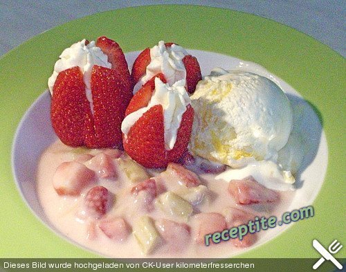 Снимки към Пълнени ягоди
