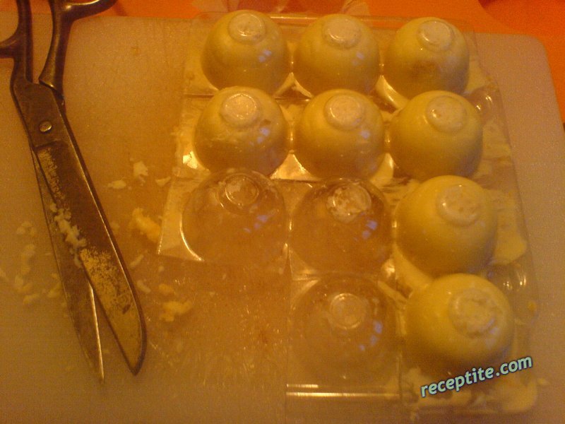 Снимки към Бонбони РафаЕлки