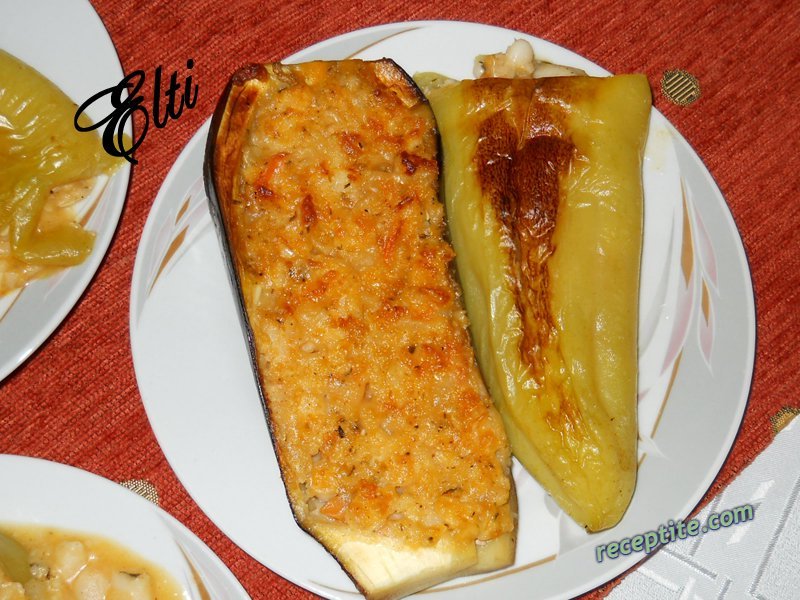 Снимки към Пълнени зеленчуци с боб