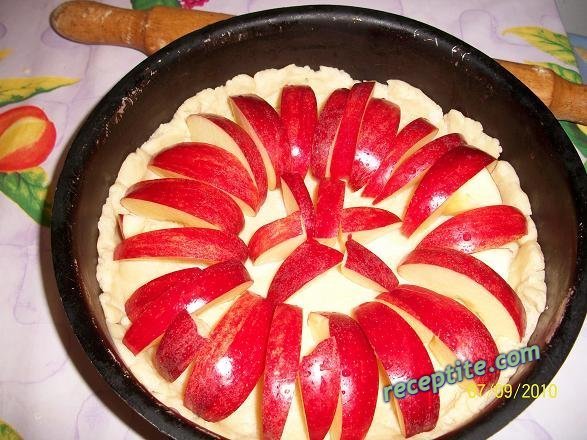 Снимки към Ябълкова торта на фурна