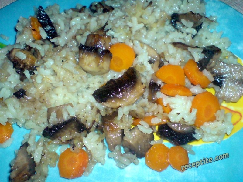 Снимки към Ориз с гъби и моркови