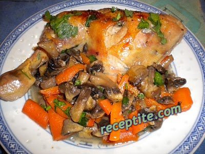 Снимки към Пилешки бутчета с гъби и моркови