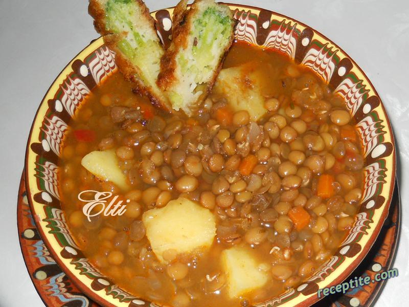 Снимки към Супа от леща, картофи и броколи