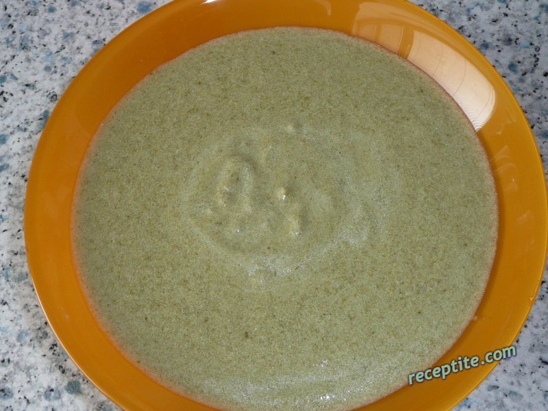 Снимки към Крем-супа от спанак и картофи