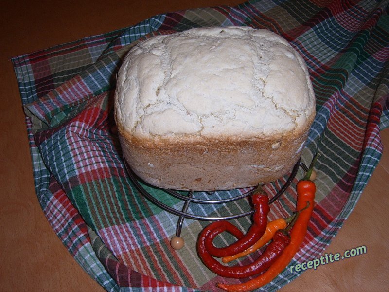 Снимки към Царевичен хляб в машина за хляб
