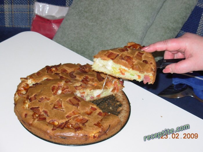 Снимки към Вълшебна пица (пита с плънка)