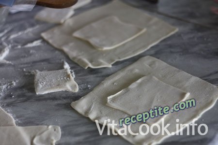 Снимки към Пилешки бутчета в тесто с плънка