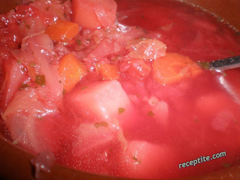 Снимки към Зеленчукова супа
