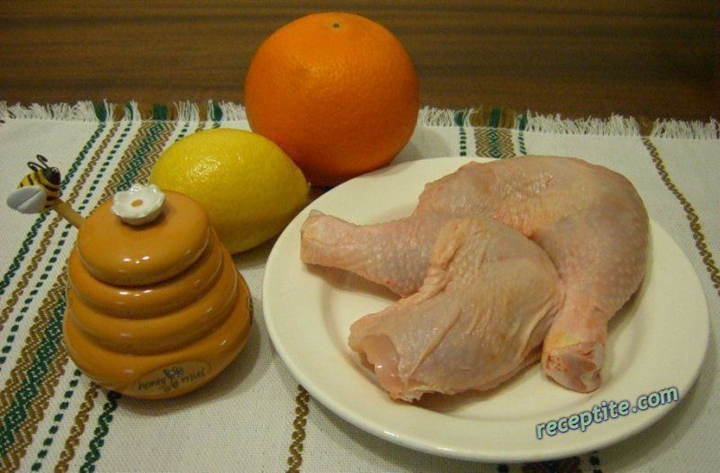 Снимки към Пилешки бутчета с мед