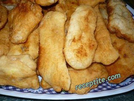 Снимки към Пирожки със сирене