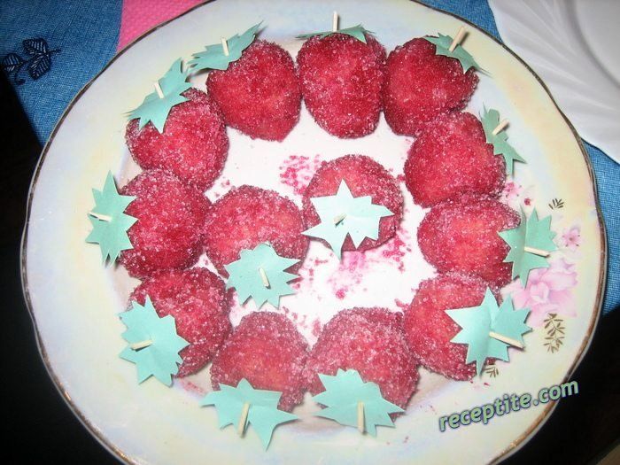 Снимки към Ягодки