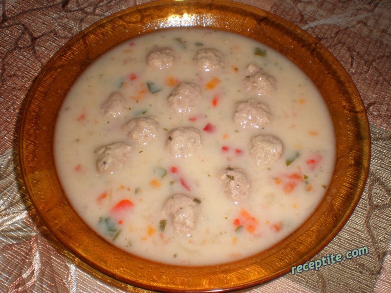 Снимки към Супа топчета