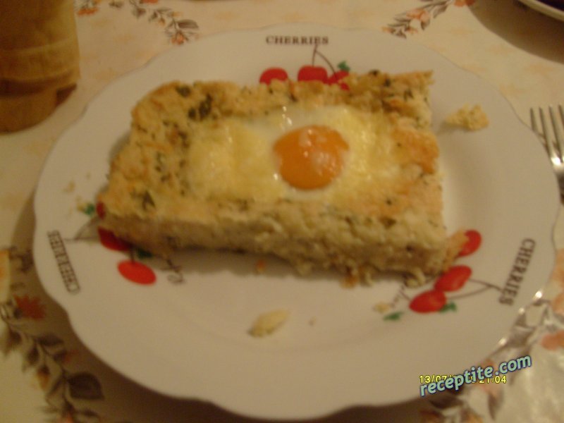 Снимки към Яйца с картофи на фурна