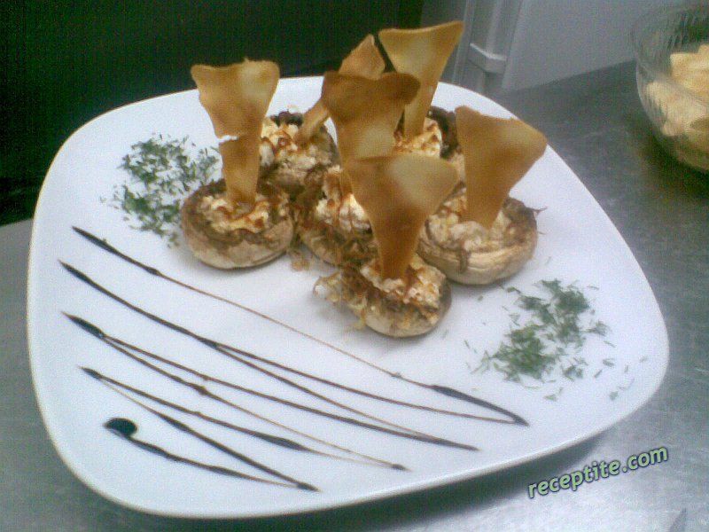 Снимки към Печурки със сирене и кашкавал а ла Торо