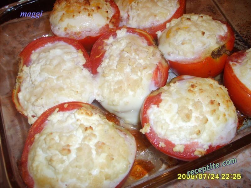 Снимки към Печени домати с яйца