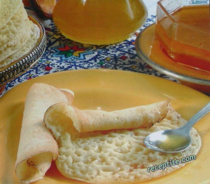 Снимки към Марокански палачинки Багрир (Baghrir)