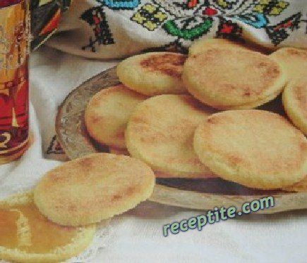 Снимки към Сладки царевични хлебчета Харша (Harcha)