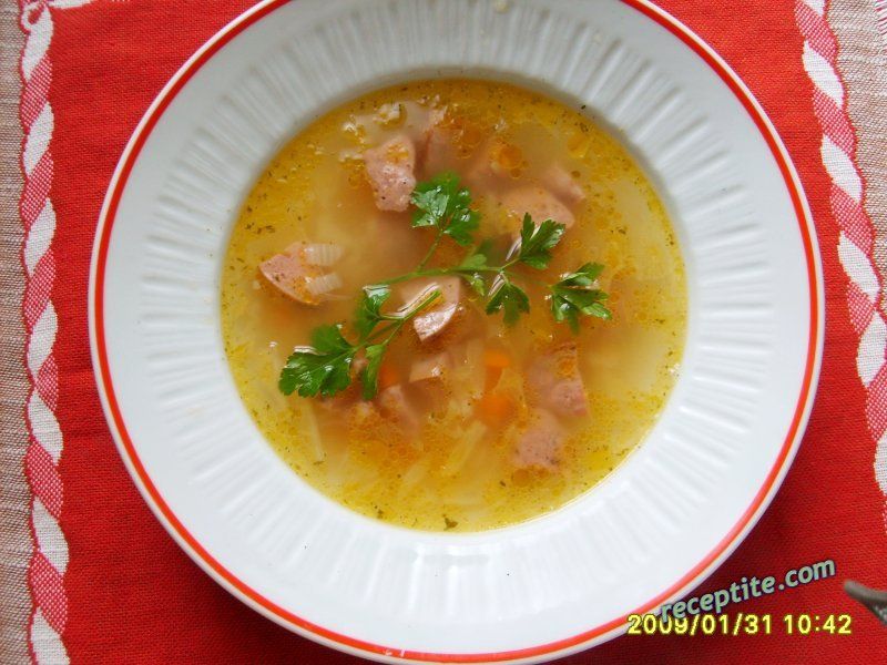 Снимки към Зимна супа с наденица