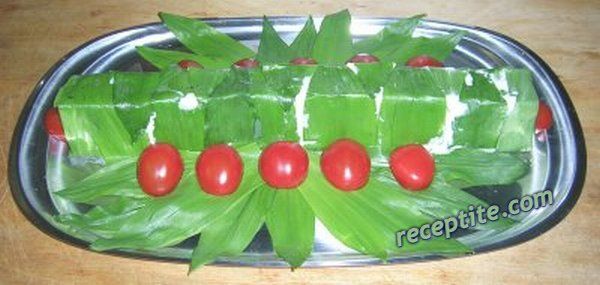 Снимки към Руло от сирене и левурда