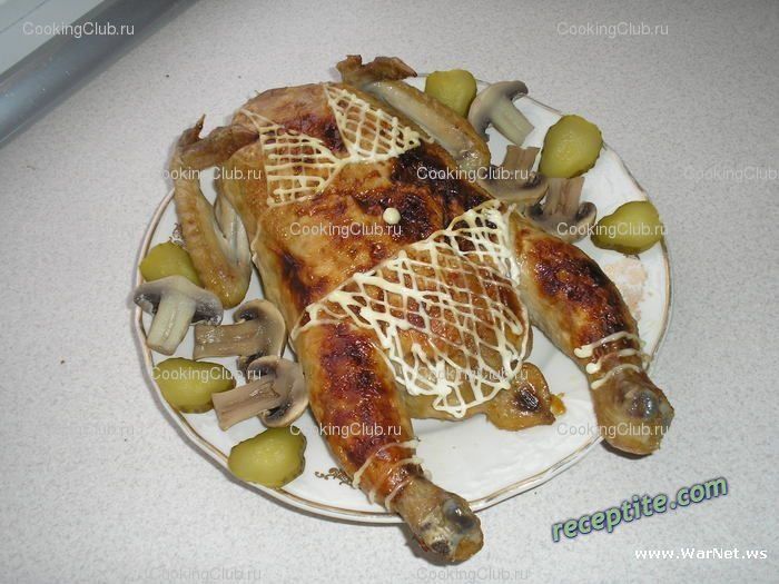 Снимки към Печено пиле с медено-лимонова глазура