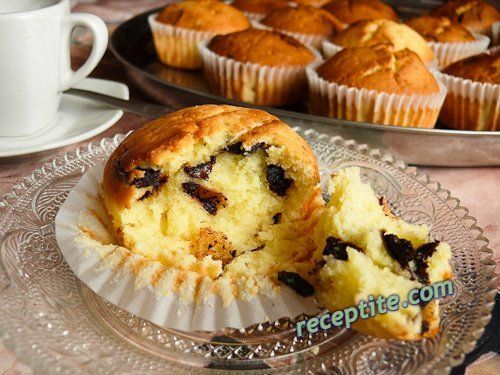 Снимки към Портокалови кексчета с шоколадови парченца