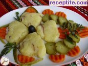 снимка 4 към рецепта Картофена салата с кромид лук