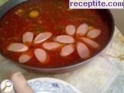 снимка 3 към рецепта Яйца върху домати на фурна