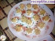 снимка 1 към рецепта Пълнени яйца с пастет