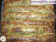 снимка 4 към рецепта Баница на рула с готови кори
