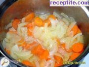 снимка 1 към рецепта Тънка наденица с картофи на фурна