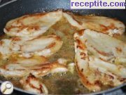 снимка 3 към рецепта Пилешки филенца с къри, сметана и ябълка