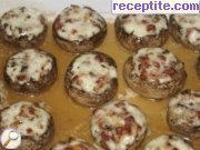 снимка 6 към рецепта Пълнени гъби с топено сирене