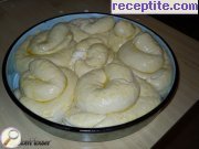 снимка 15 към рецепта Погача-питка с пълнеж