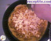 снимка 1 към рецепта Пица с кренвирш и сирене